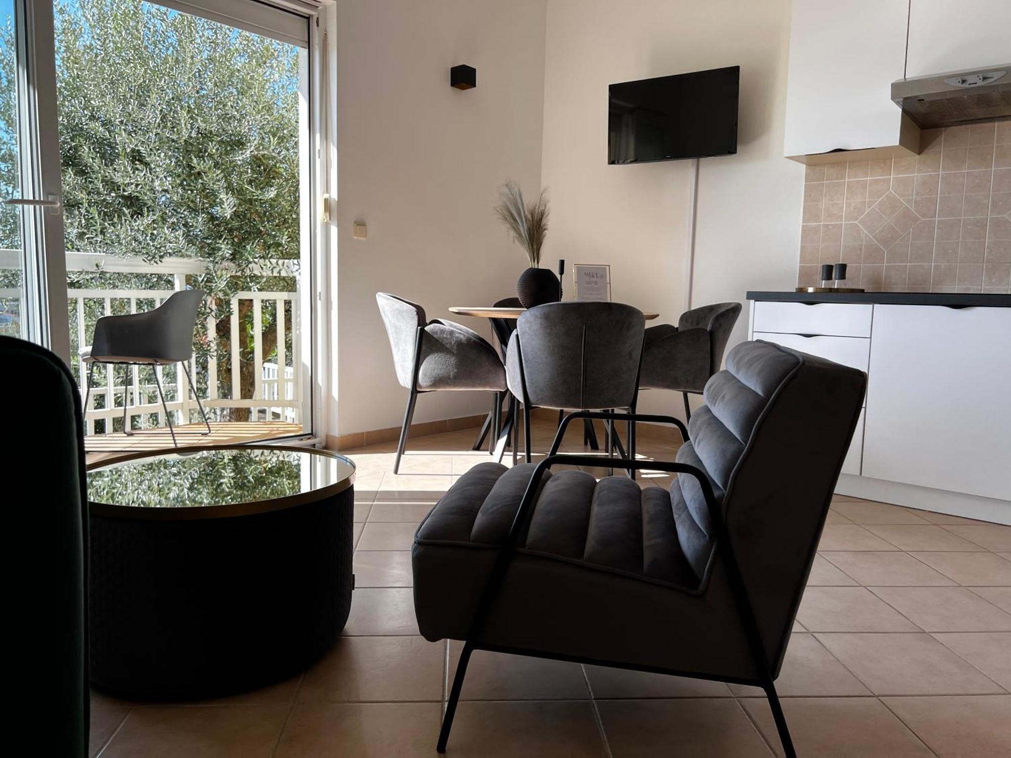 Kavajin Rooms Duće Quarto foto
